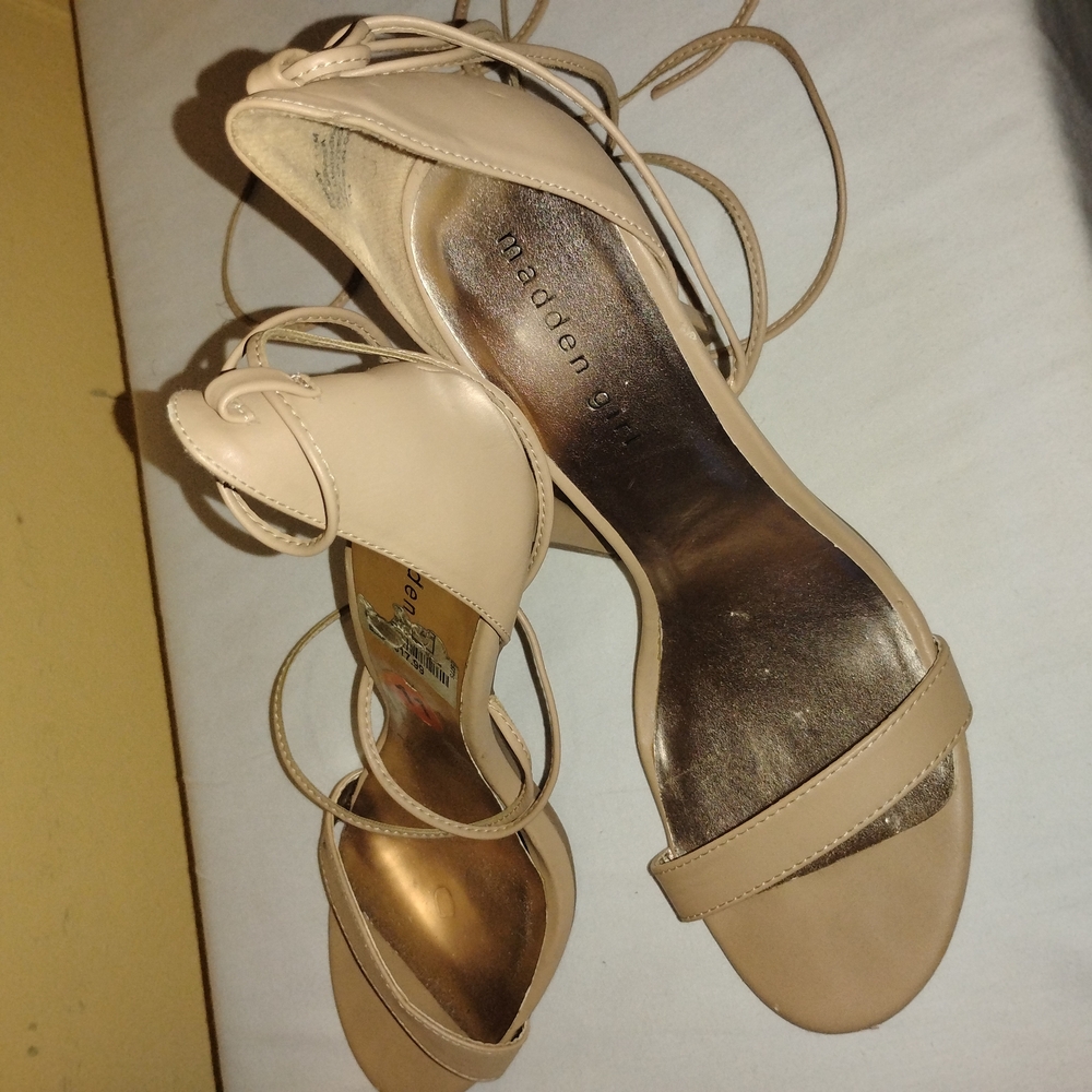 Madden Girl Tan Heeled Sandals Elegant Strappy Design